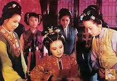 陪嫁大丫鬟求生日常红楼